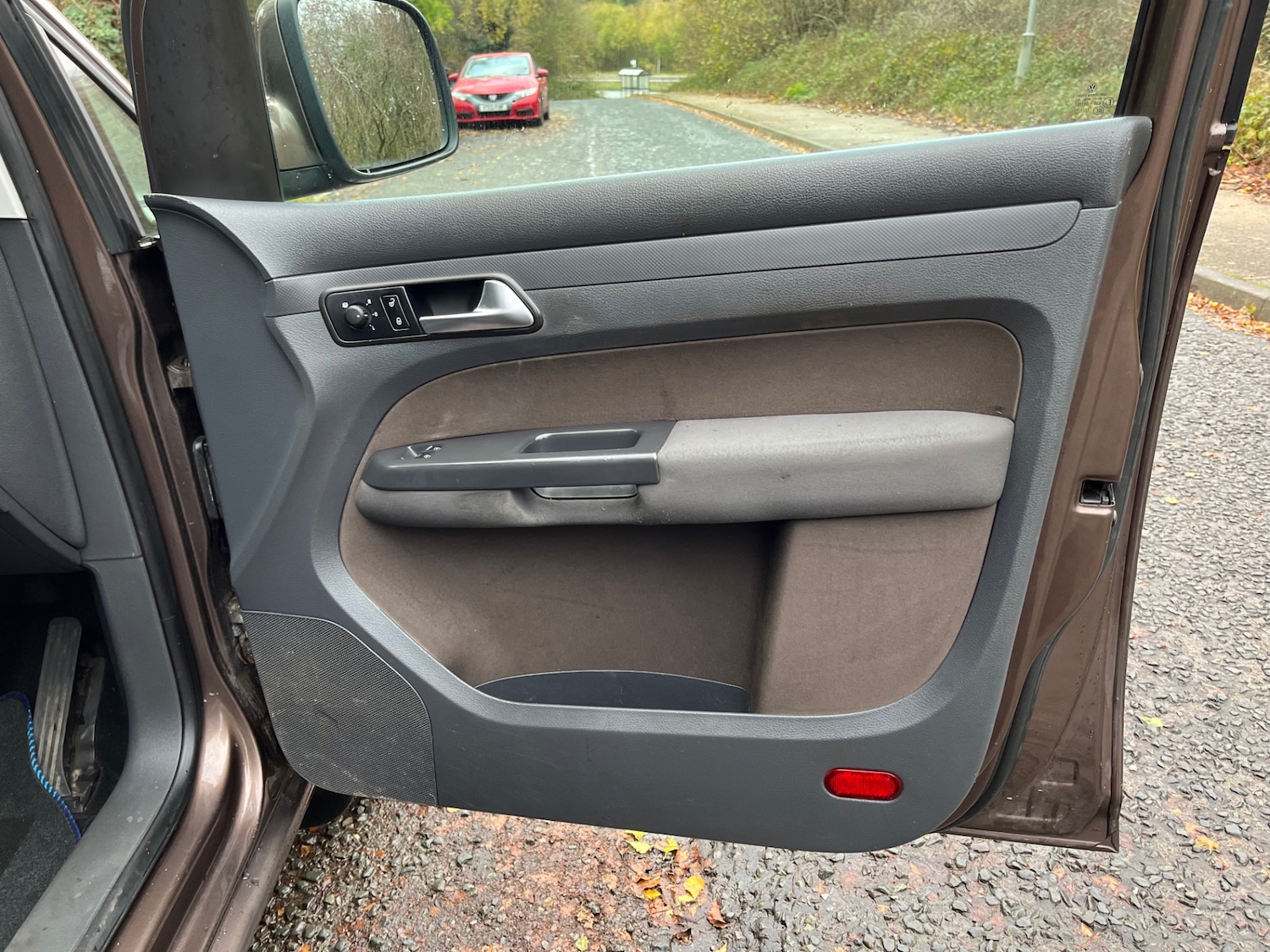 Used Volkswagen Caddy Maxi Life 2012 for sale - 76682302: Photo 10