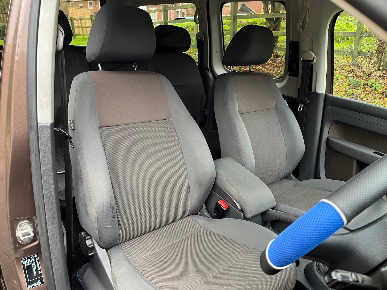 Used Volkswagen Caddy Maxi Life 2012 for sale - 76682302: Photo 11