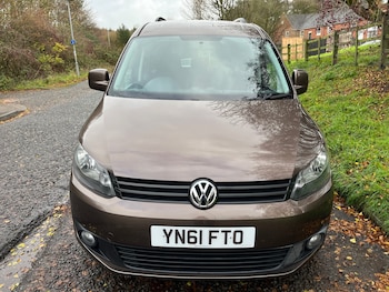 Used Volkswagen Caddy Maxi Life 2012 for sale - 76682302: Photo