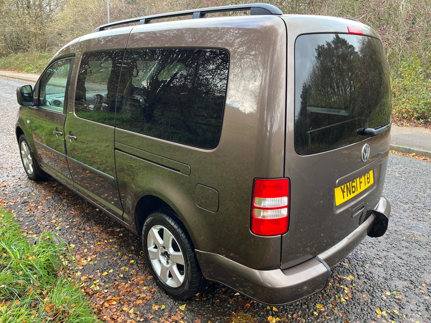 Used Volkswagen Caddy Maxi Life 2012 for sale - 76682302: Photo 6