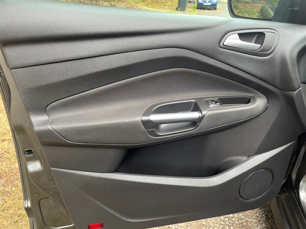 Used Ford C-Max 2015 for sale - 75701136: Photo 11