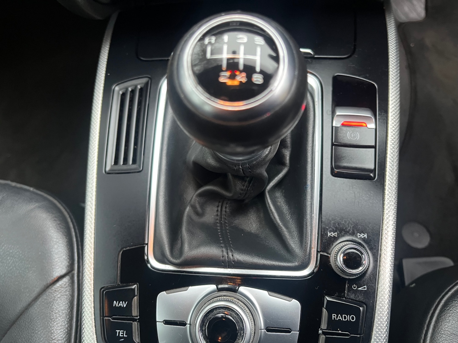 Used Audi A4 2014 for sale - 77250999: Photo 19