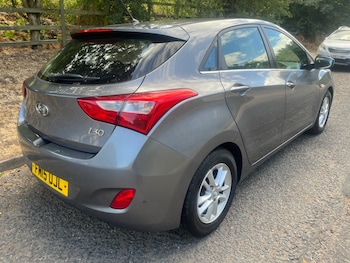 Used Hyundai i30 2015 for sale - 79448281: Photo