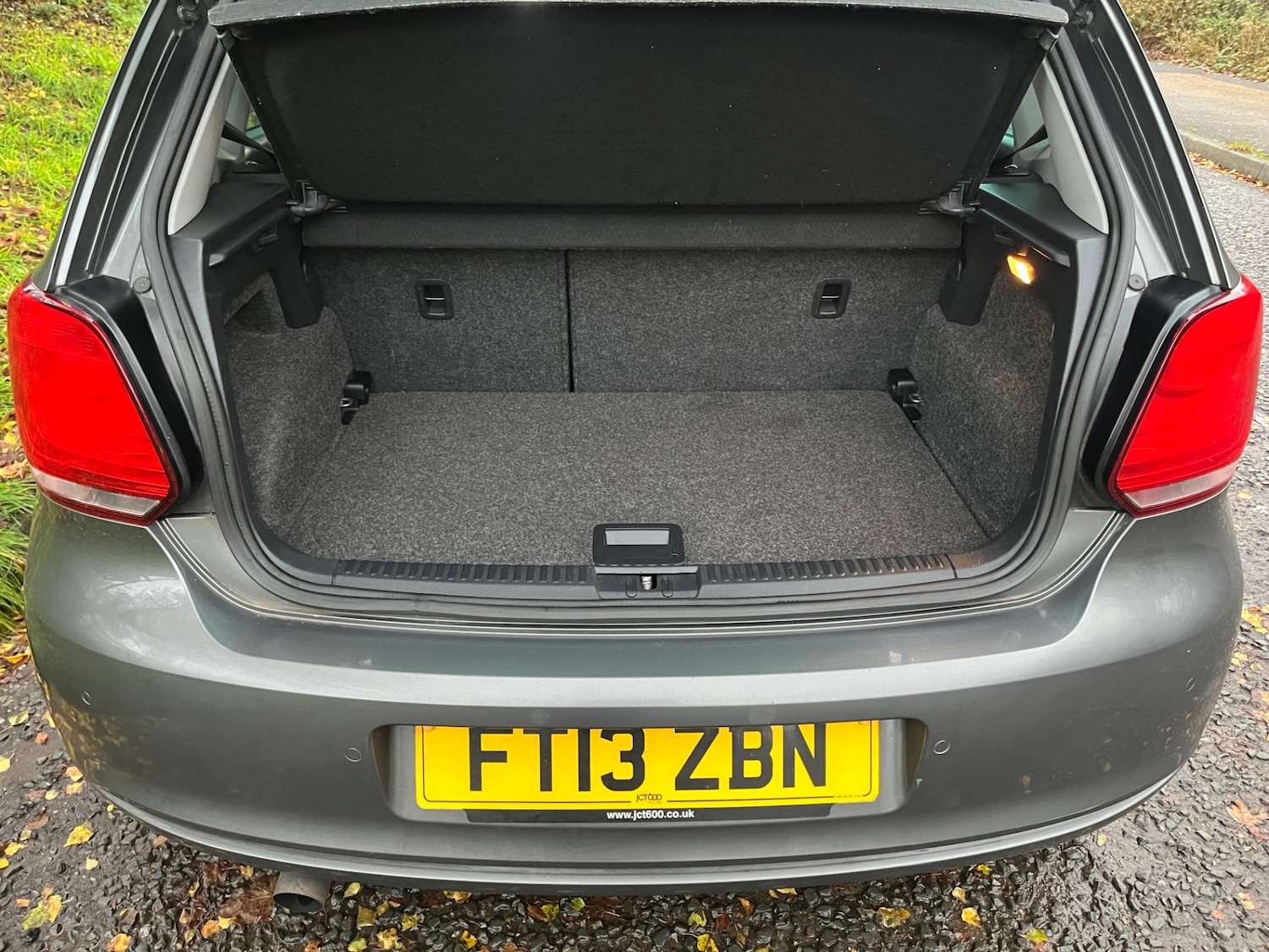 Used Volkswagen Polo 2013 for sale - 76767164: Photo 14