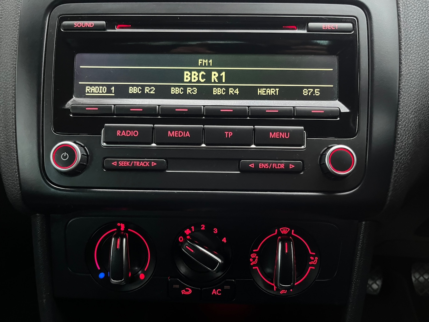 Used Volkswagen Polo 2013 for sale - 76767164: Photo 19