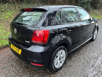 Used Volkswagen Polo 2015 for sale - 77183275: Photo