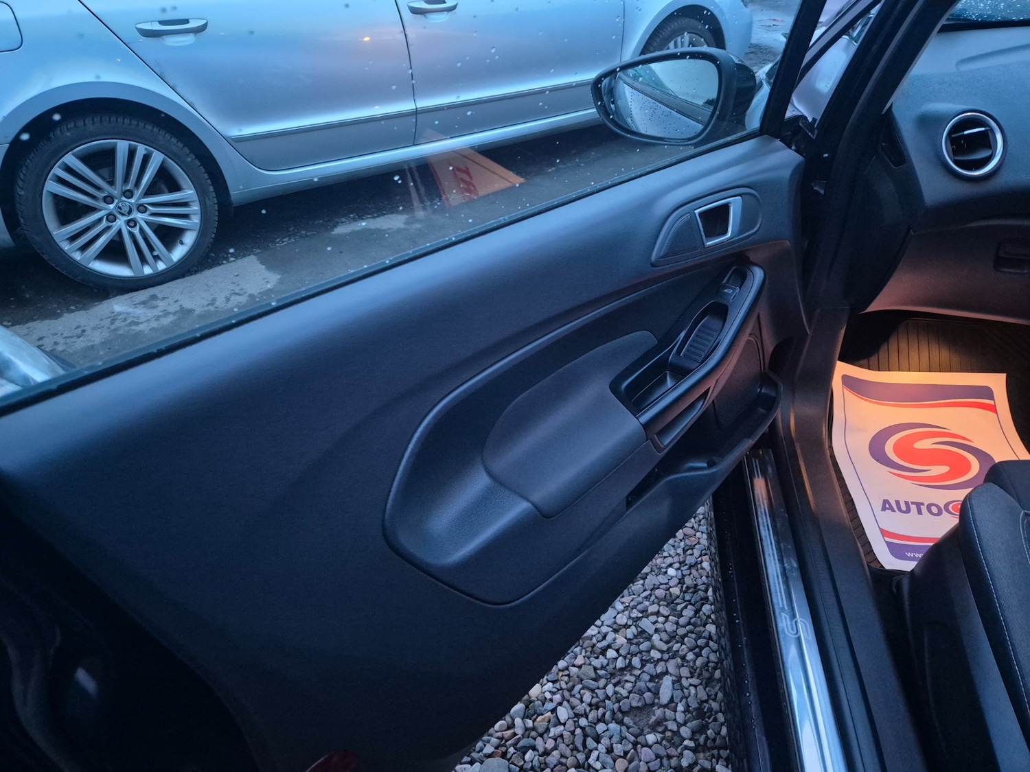 Used Ford Fiesta 2013 for sale - 76984277: Photo 16