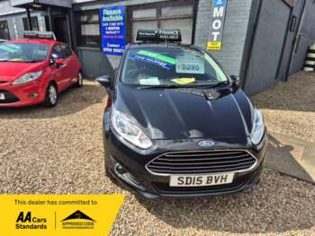 2015 (15) - 1.25 82 Zetec 5dr