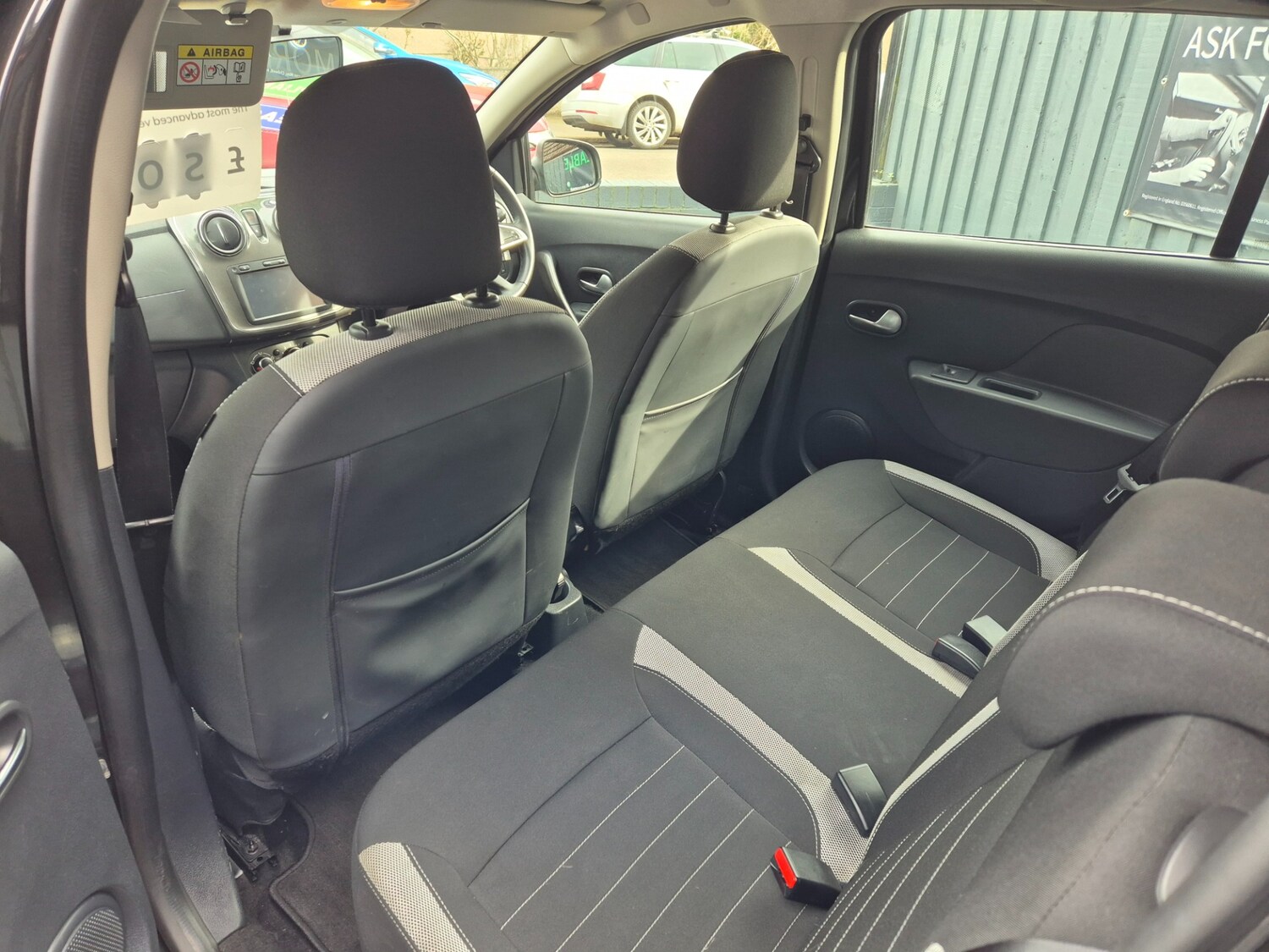 Used Dacia Sandero Stepway 2019 for sale - 77946208: Photo 16