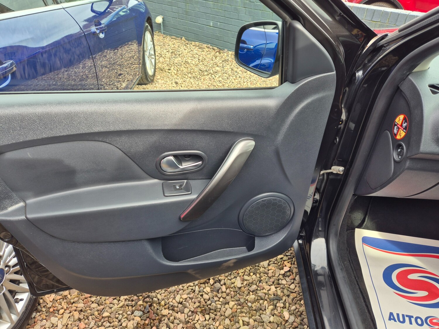 Used Dacia Sandero Stepway 2019 for sale - 77946208: Photo 19