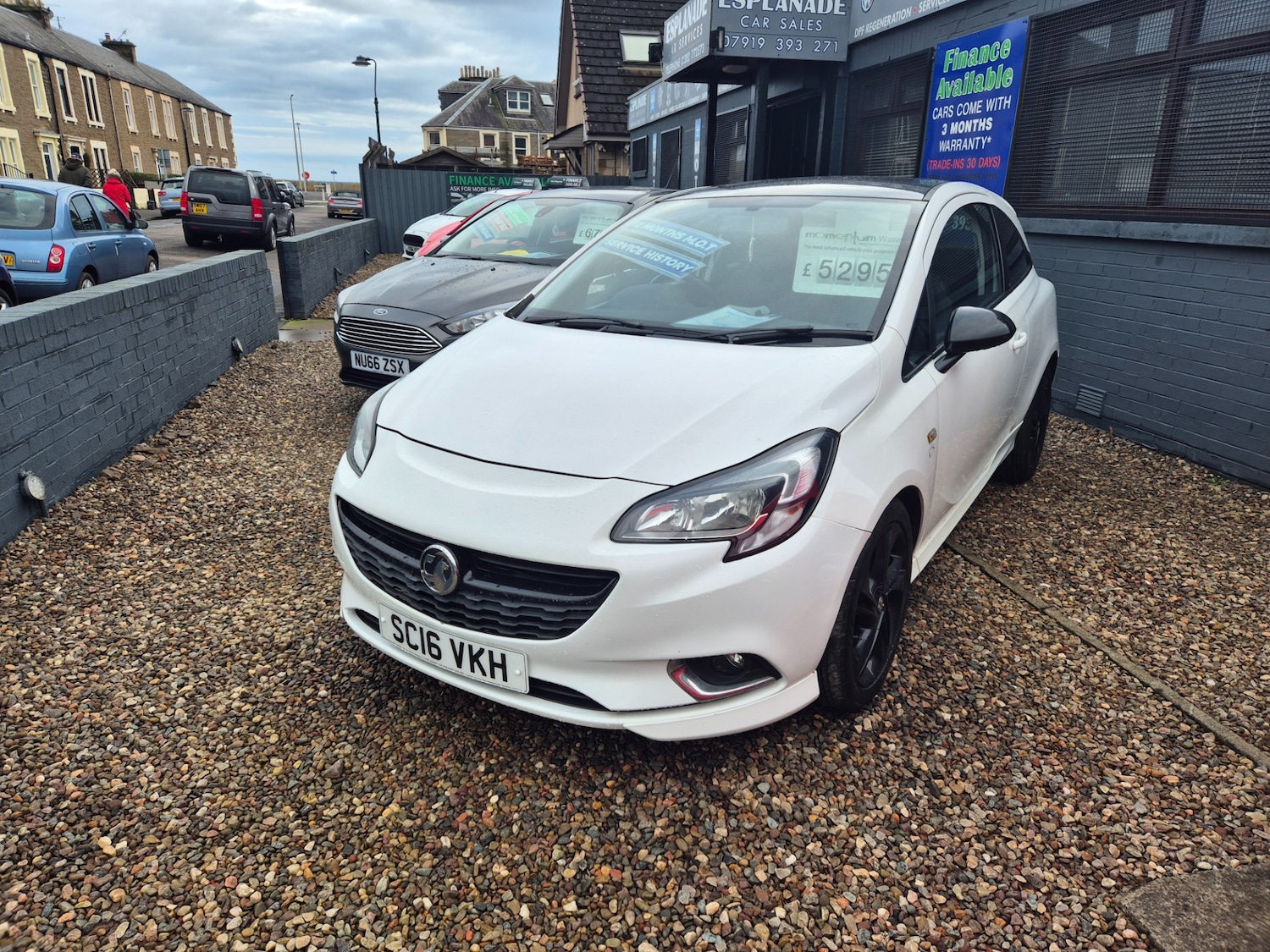 Used Vauxhall Corsa 2016 for sale - 77562926: Photo 2