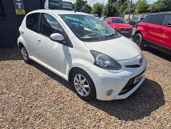 Used Toyota AYGO 2013 for sale - 79037743: Photo