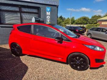 2015 (15) - 1.0 EcoBoost 140 Zetec S Red 3dr