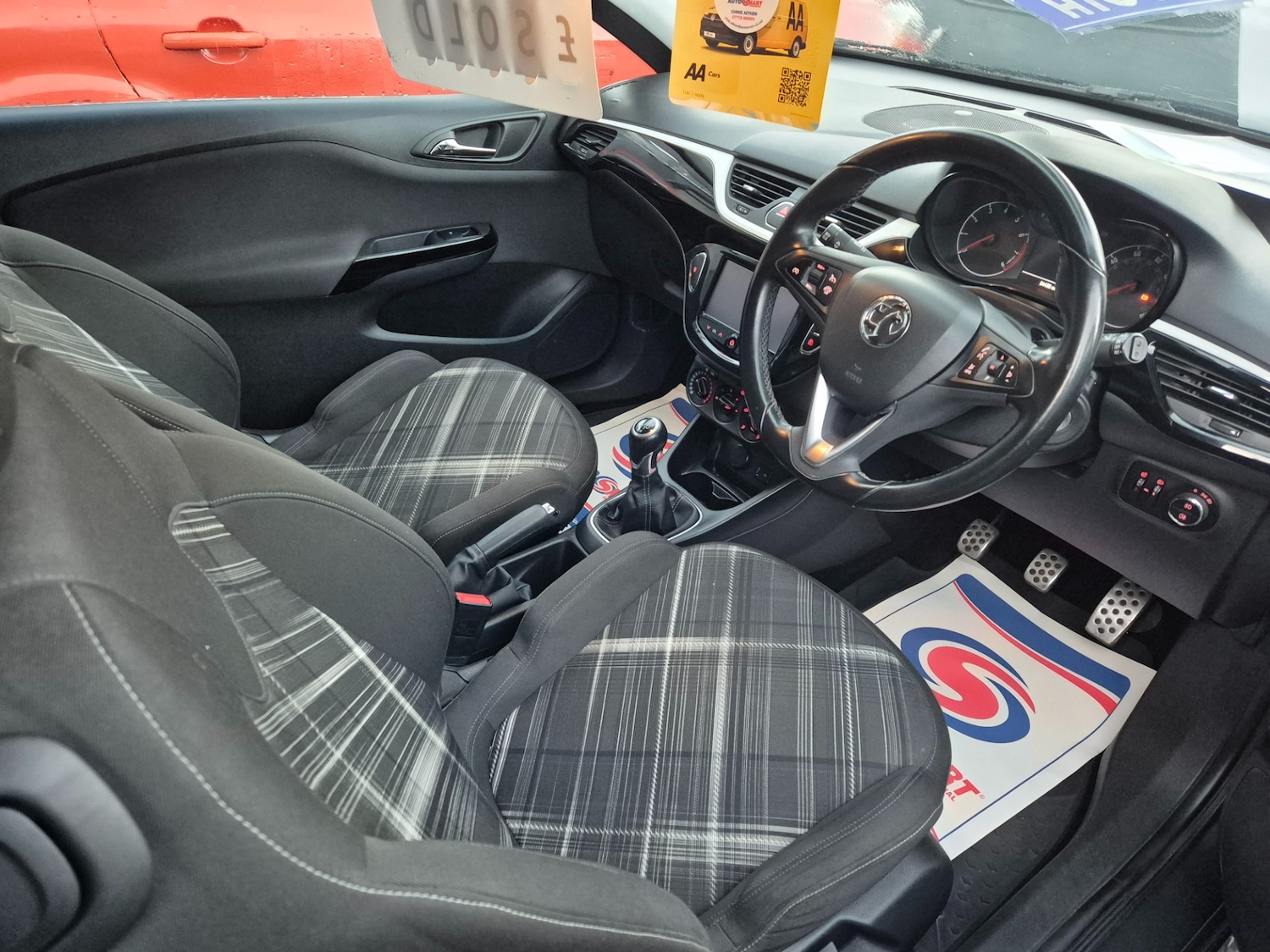 Used Vauxhall Corsa 2015 for sale - 76971678: Photo 6