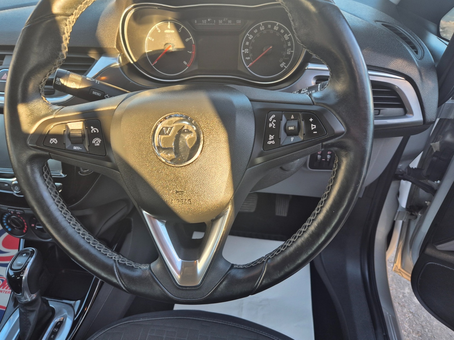 Used Vauxhall Corsa 2016 for sale - 76299025: Photo 9