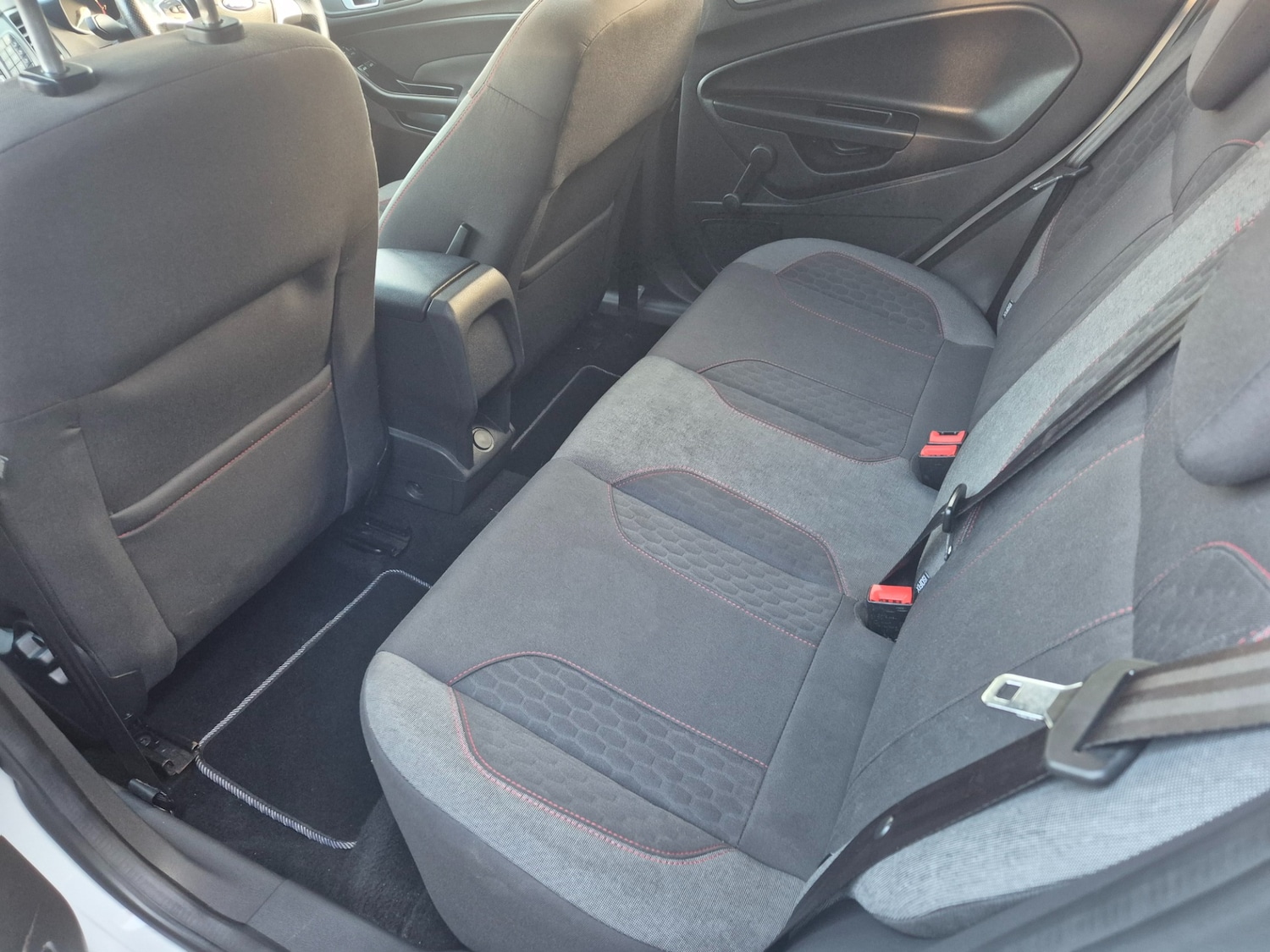 Used Ford Fiesta 2016 for sale - 77555652: Photo 19