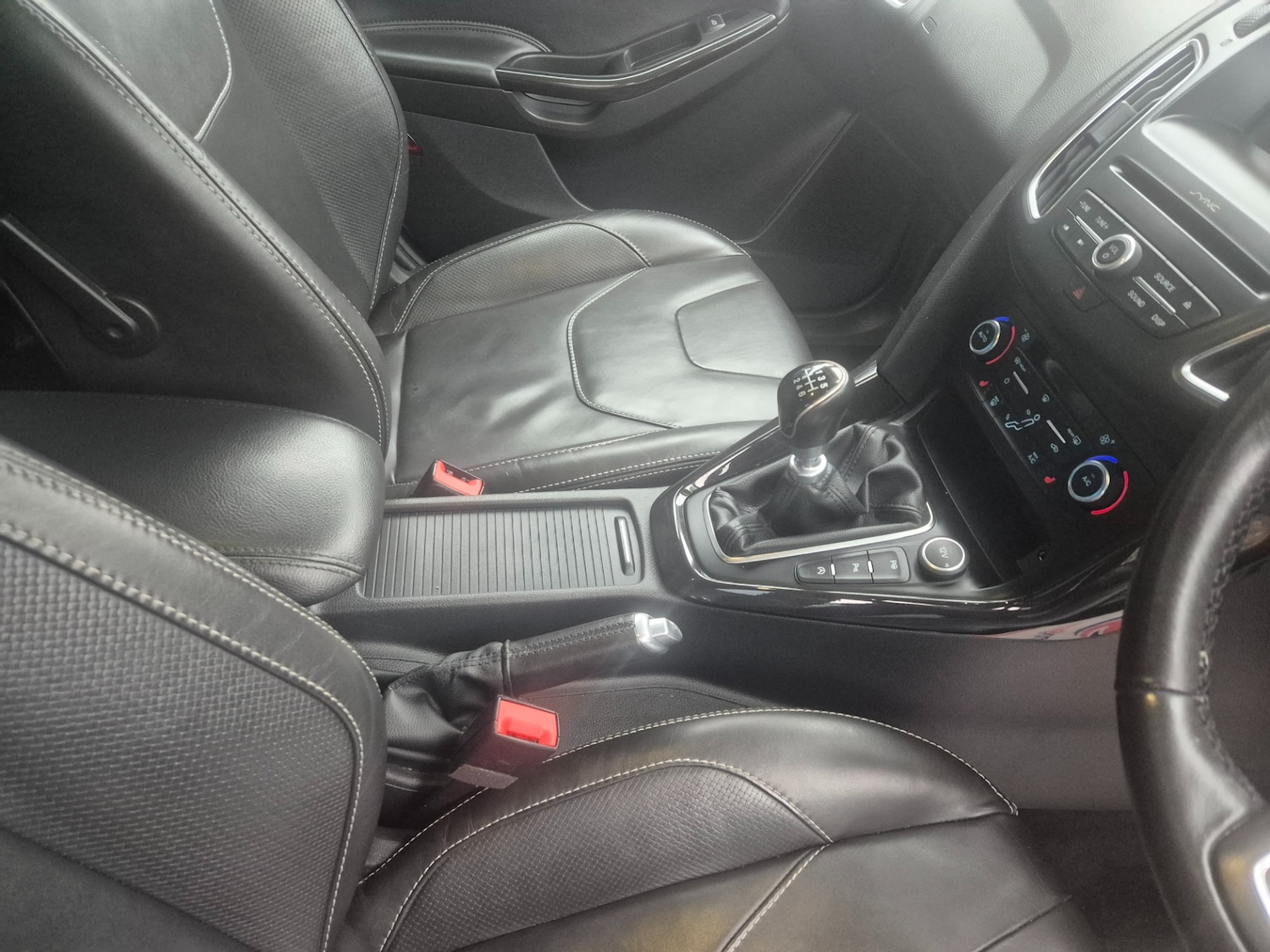 Used Ford Focus 2015 for sale - 77563404: Photo 14