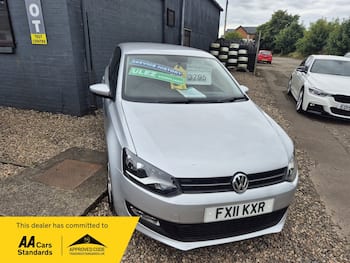 Used Volkswagen Polo 2011 for sale - 79674698: Photo