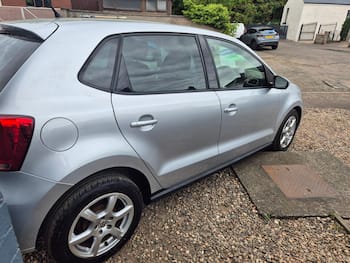 Used Volkswagen Polo 2011 for sale - 79674698: Photo