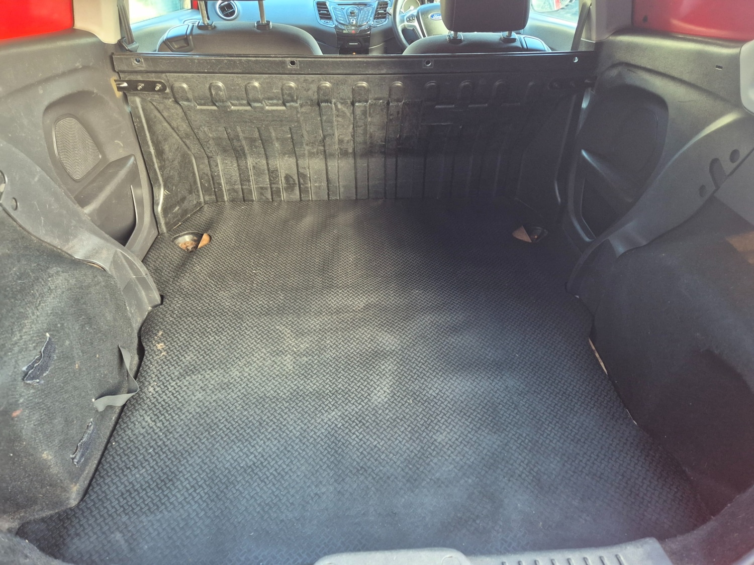 Used Ford Fiesta 2014 for sale - 78210301: Photo 19