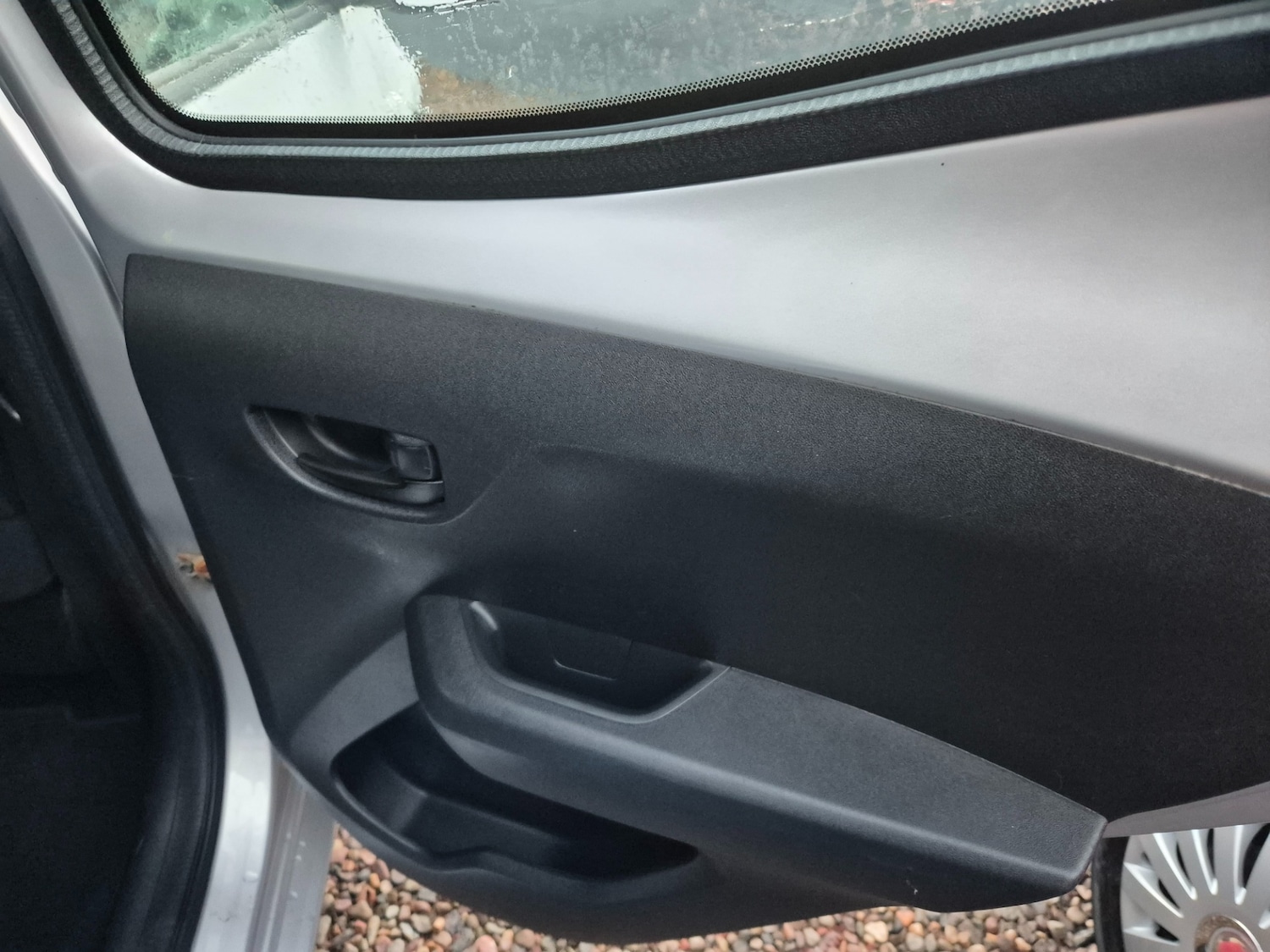 Used Toyota AYGO 2015 for sale - 76984211: Photo 17