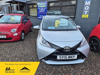 Used Toyota AYGO 2015 for sale - 76984211: Photo