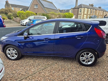 Used Ford Fiesta 2017 for sale - 78473867: Photo