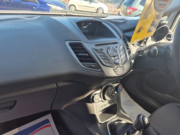 Used Ford Fiesta 2015 for sale - 76244022: Photo 13