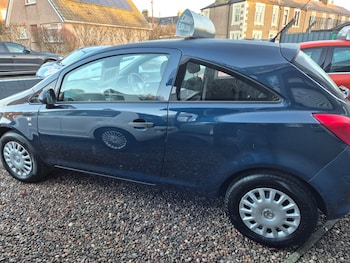 Used Vauxhall Corsa 2012 for sale - 76960000: Photo