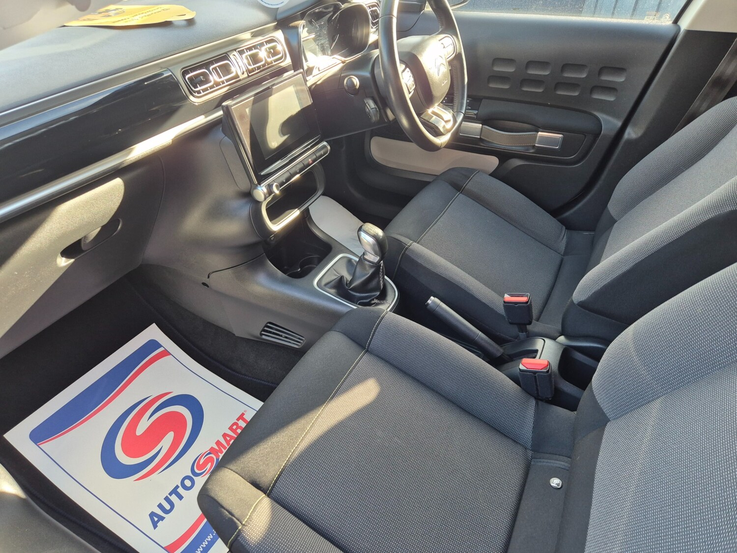 Used Citroen C3 2017 for sale - 76243950: Photo 10