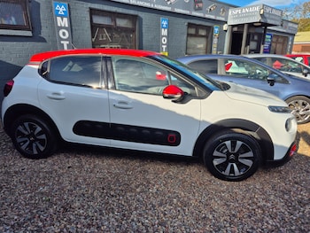 Used Citroen C3 2017 for sale - 76243950: Photo