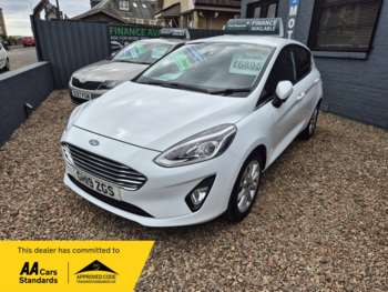 2019 (19) - 1.0 EcoBoost Titanium 5dr