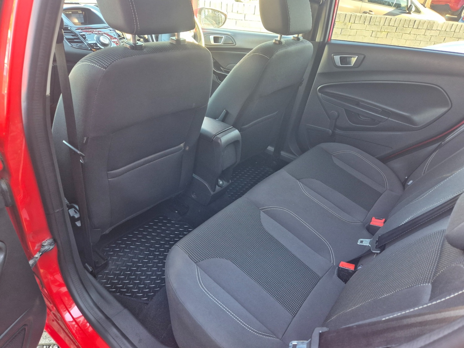 Used Ford Fiesta 2015 for sale - 77562956: Photo 17