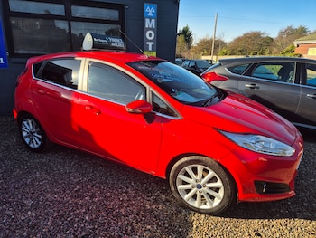 Used Ford Fiesta 2015 for sale - 77562956: Photo