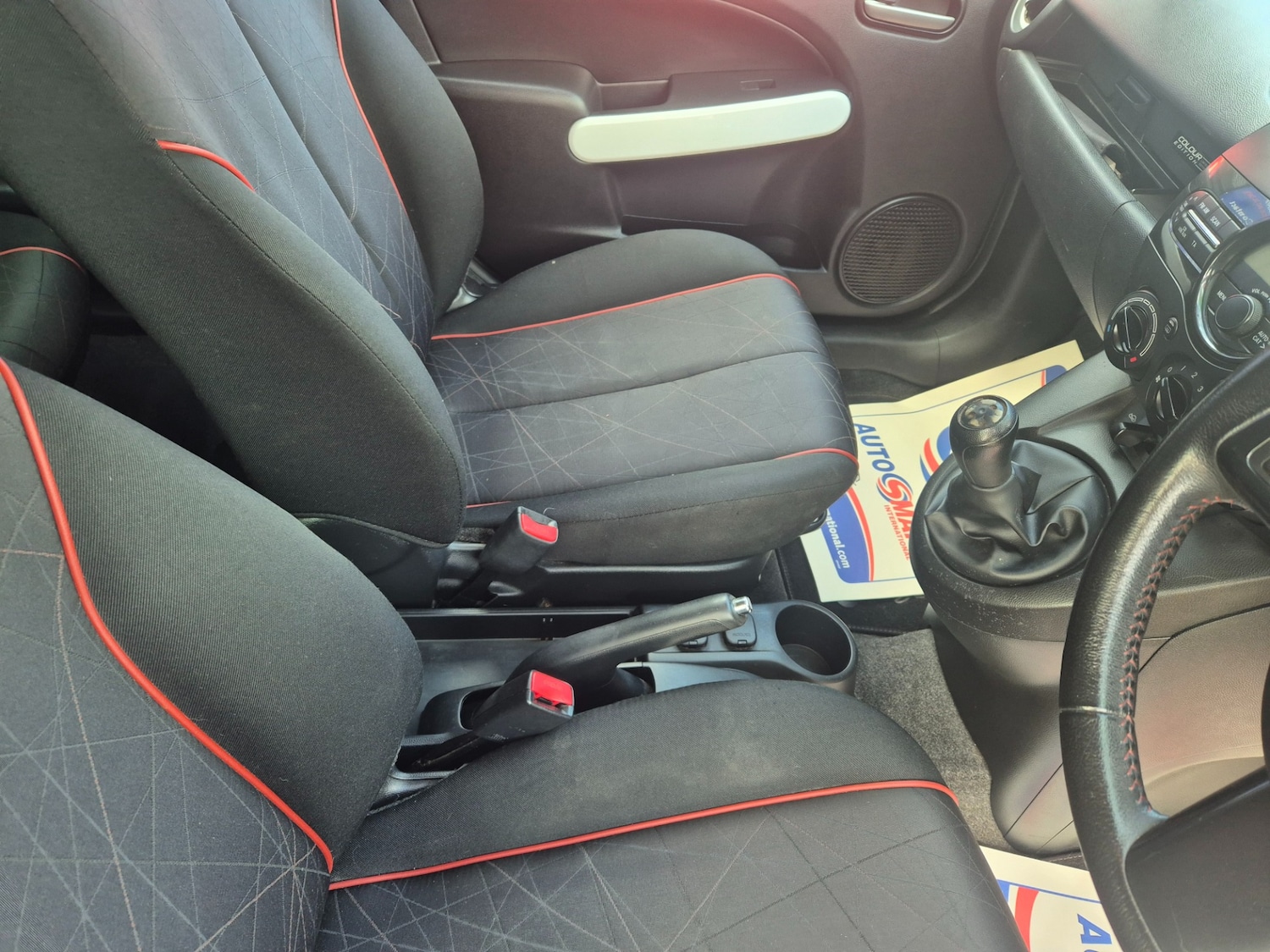 Used Mazda Mazda2 2014 for sale - 77707965: Photo 10