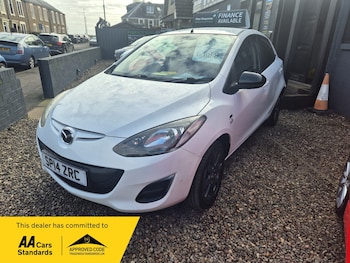 Used Mazda Mazda2 2014 for sale - 77707965: Photo