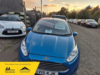 2015 (15) - 1.0 EcoBoost Zetec 3dr