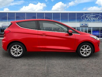 Used Ford Fiesta 2018 for sale - 76338950: Photo
