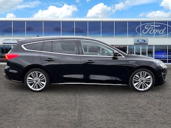 Used Ford Focus 2019 for sale - 76540002: Photo