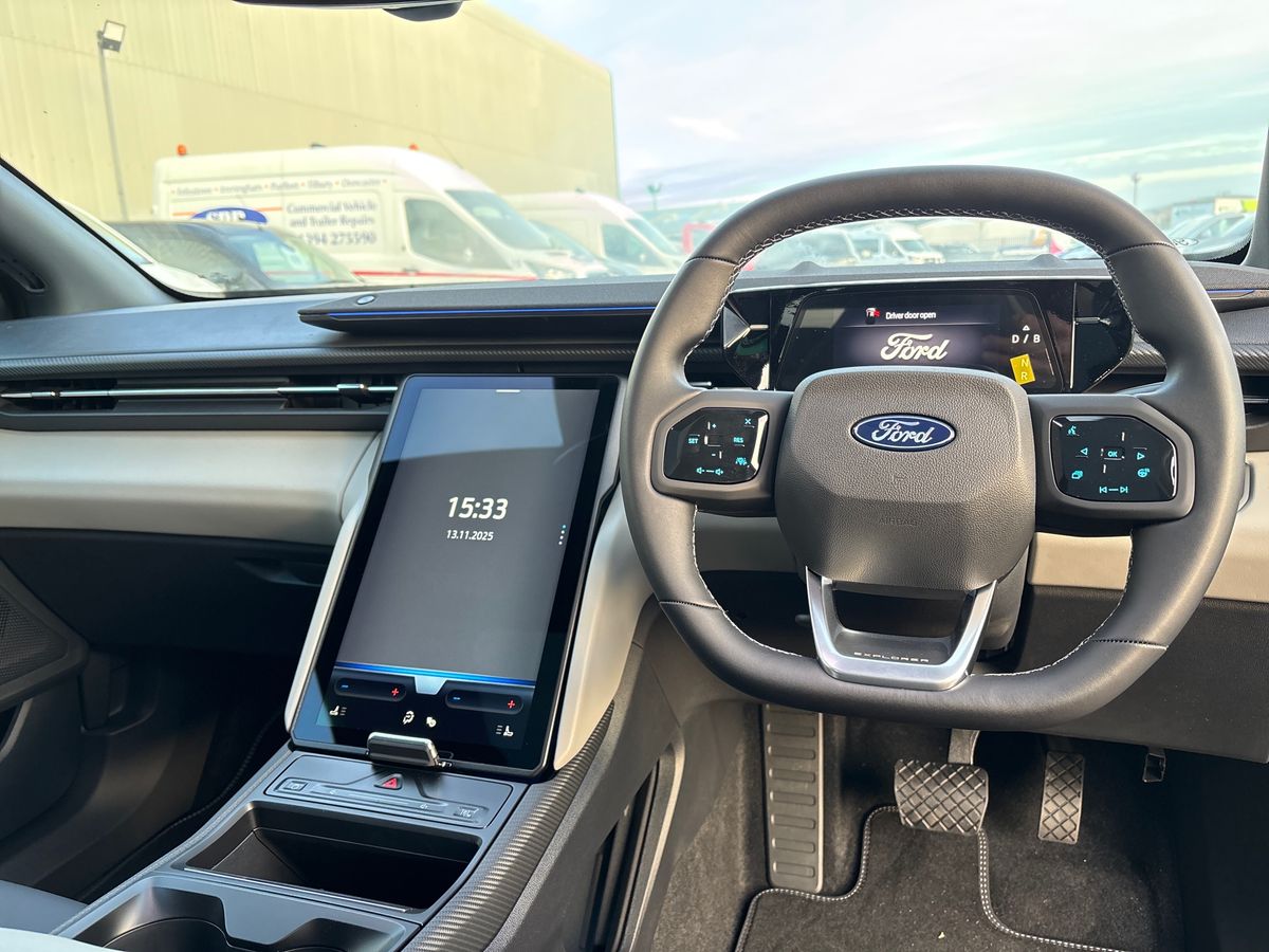 Used Ford Explorer 2024 for sale - 76563724: Photo 15