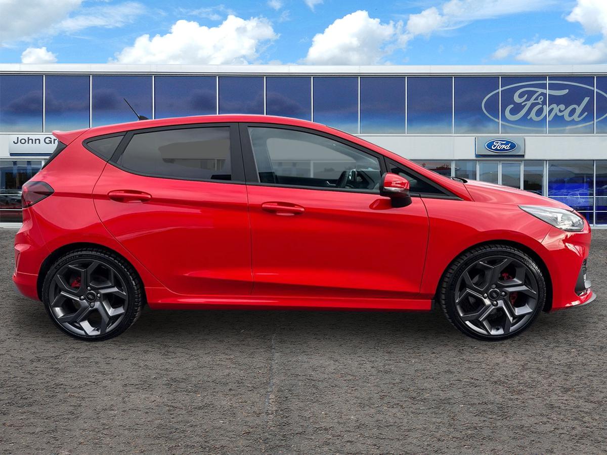 Used Ford Fiesta 2023 for sale - 76361941: Photo 2