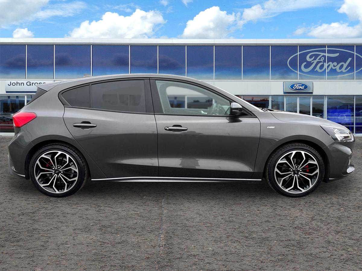 Used Ford Focus 2022 for sale - 77010491: Photo 2