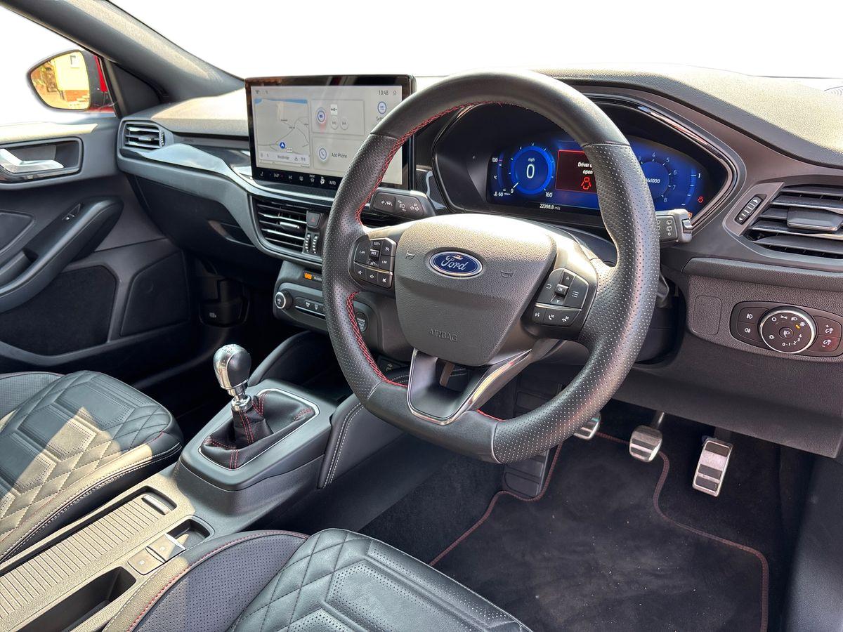 Used Ford Focus 2022 for sale - 76066910: Photo 13