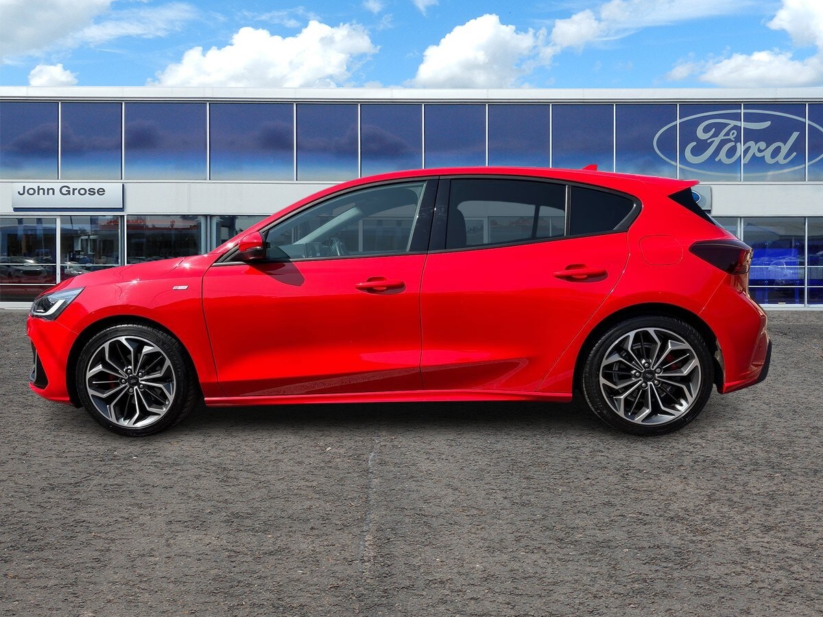 Used Ford Focus 2022 for sale - 76066910: Photo 7