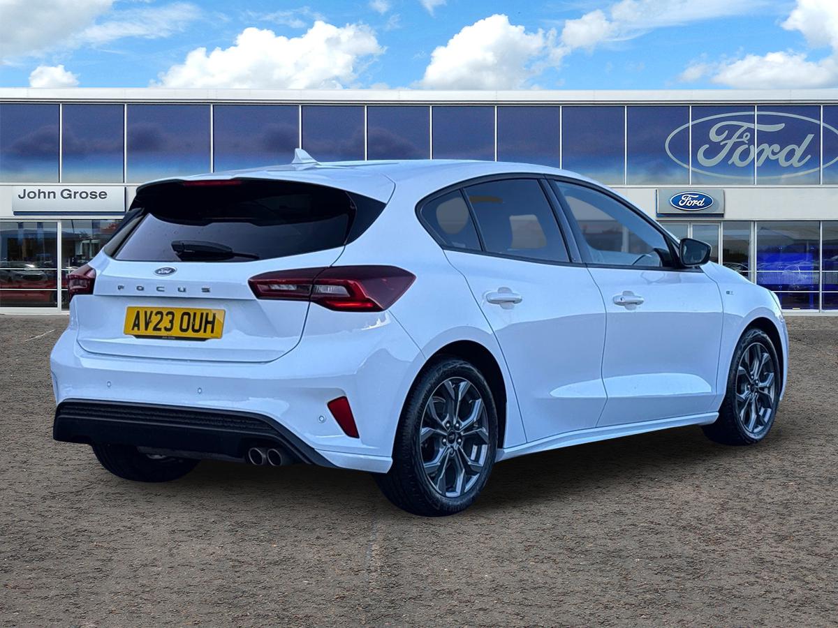 Used Ford Focus 2023 for sale - 76788211: Photo 3