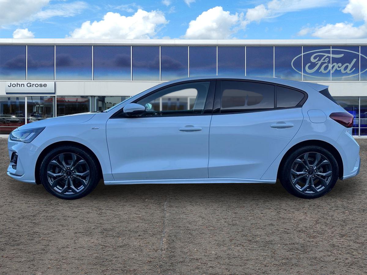 Used Ford Focus 2023 for sale - 76788211: Photo 7