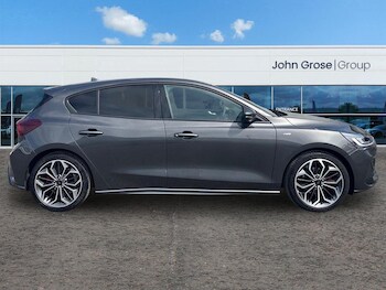 Used Ford Focus 2023 for sale - 78960011: Photo