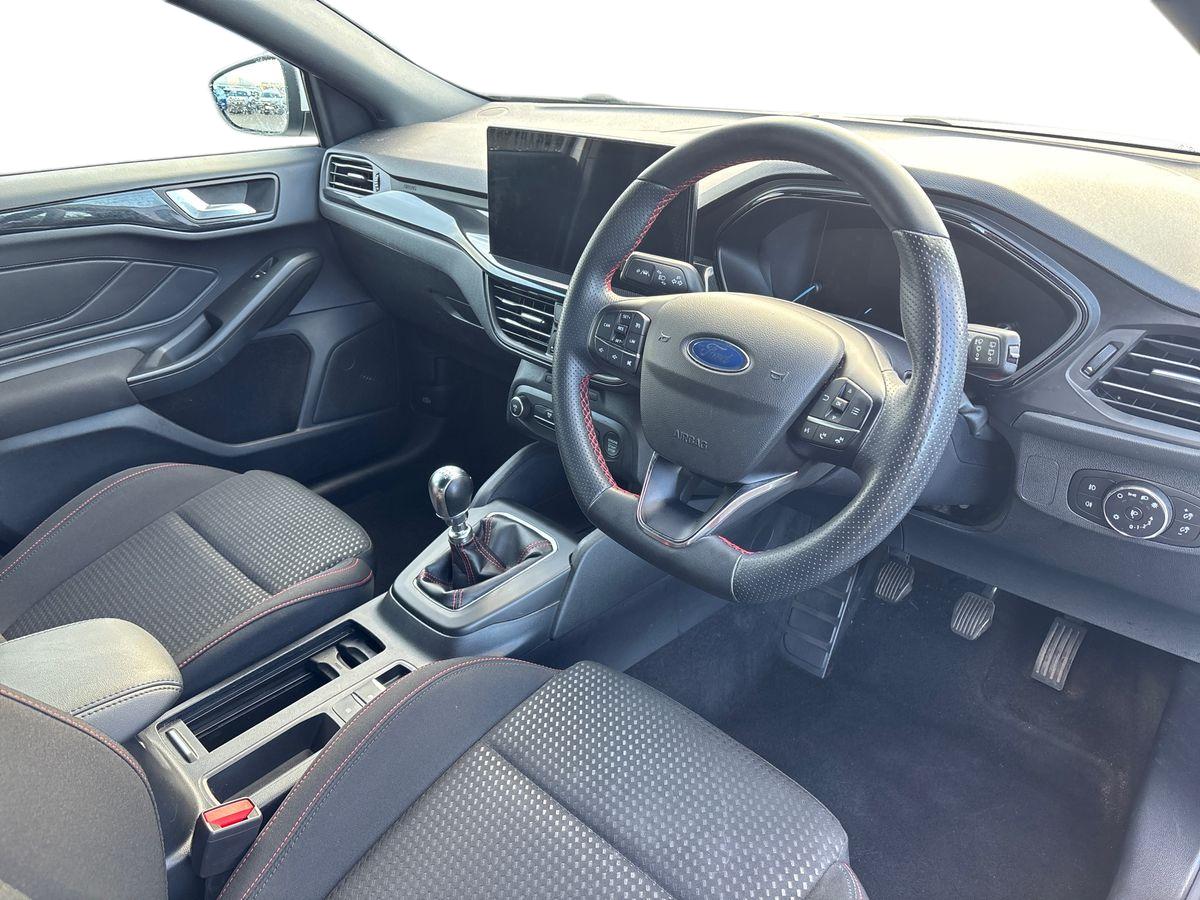 Used Ford Focus 2023 for sale - 76804171: Photo 13