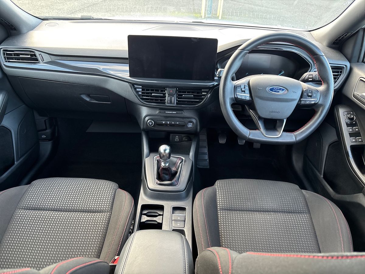 Used Ford Focus 2023 for sale - 76804171: Photo 15