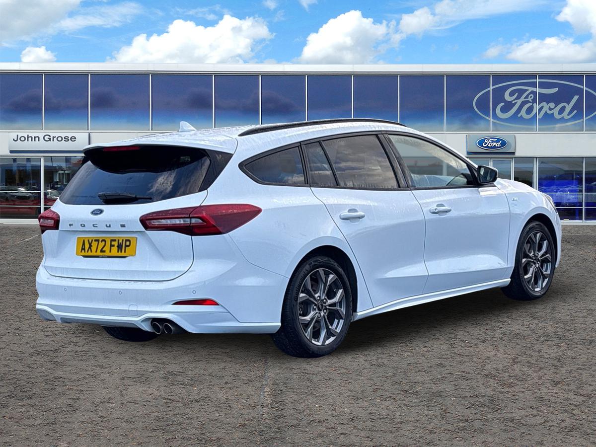 Used Ford Focus 2023 for sale - 76804171: Photo 3